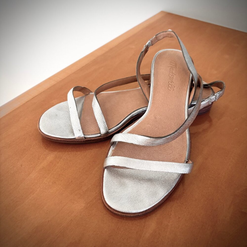 Madewell Silver Heidi Asymmetrical Slingback Flat Sandals 6.5M - Picture 3 of 14